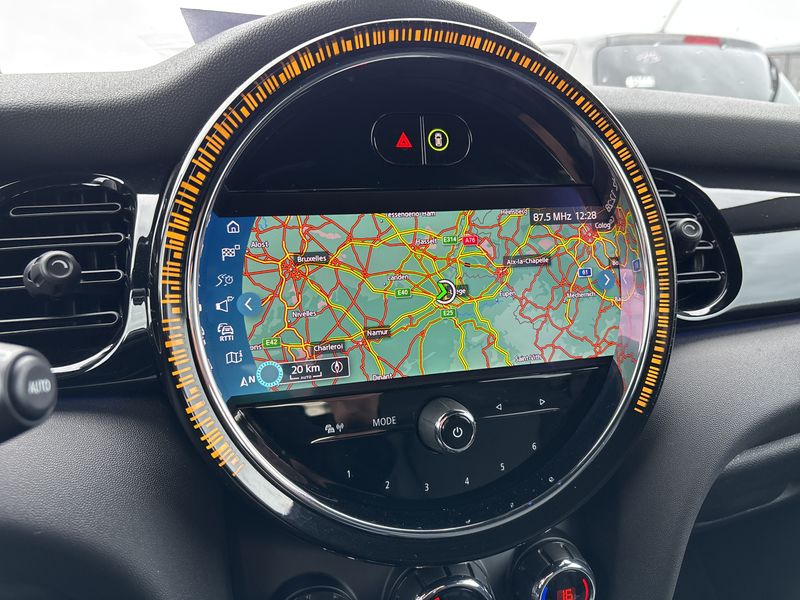 MINI Cooper Classic Trim — zdjęcie 13