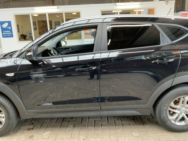 Hyundai Tucson 1.6 Comfort 2WD — zdjęcie 4