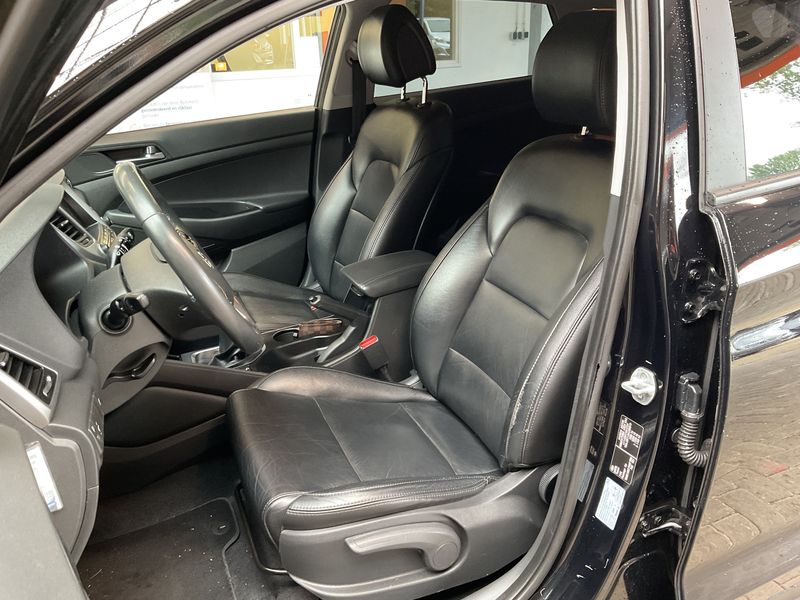 Hyundai Tucson 1.6 Comfort 2WD — zdjęcie 11