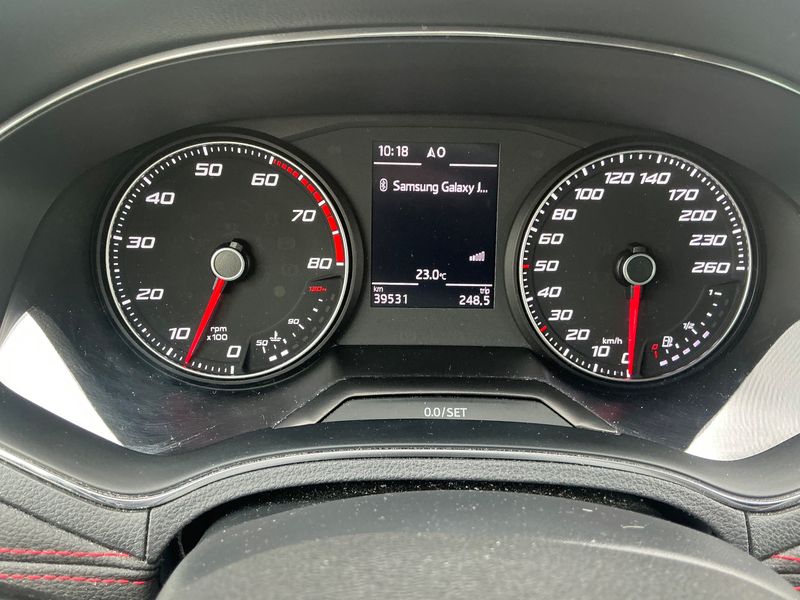 Seat Arona 1.5 TSI ACT FR — zdjęcie 13