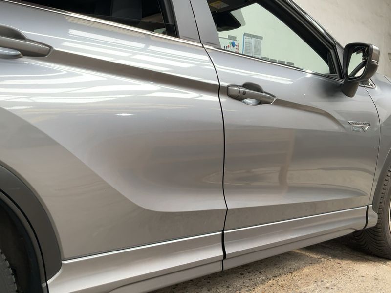 Mitsubishi Eclipse Cross 2.4 Plug-in Hybrid Top 4WD — zdjęcie 7