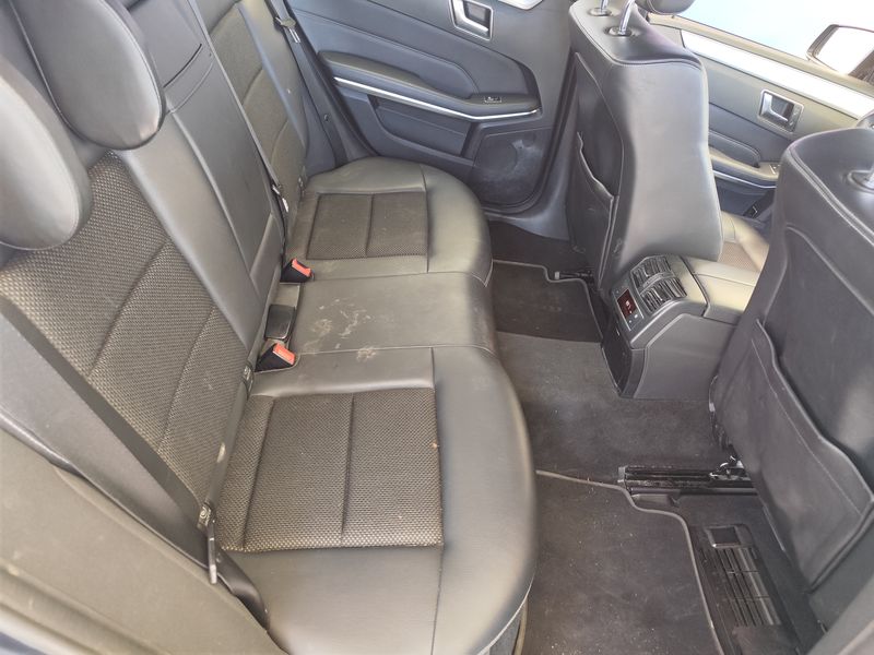Mercedes-Benz E-Klasse E 220 CDI T 4Matic BlueTEC Avantgarde — zdjęcie 14