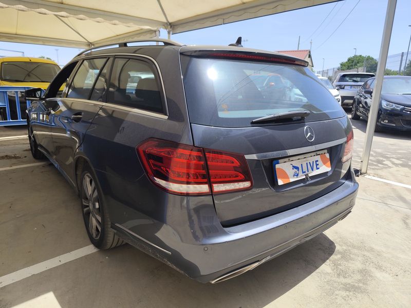 Mercedes-Benz E-Klasse E 220 CDI T 4Matic BlueTEC Avantgarde — zdjęcie 3