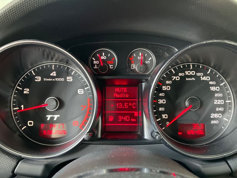 Audi TT 2.0 TFSI Coupe — zdjęcie 13