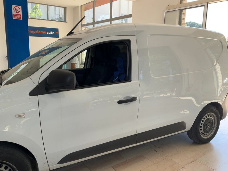Renault Express 1.5 BLUE dCi Extra — zdjęcie 4