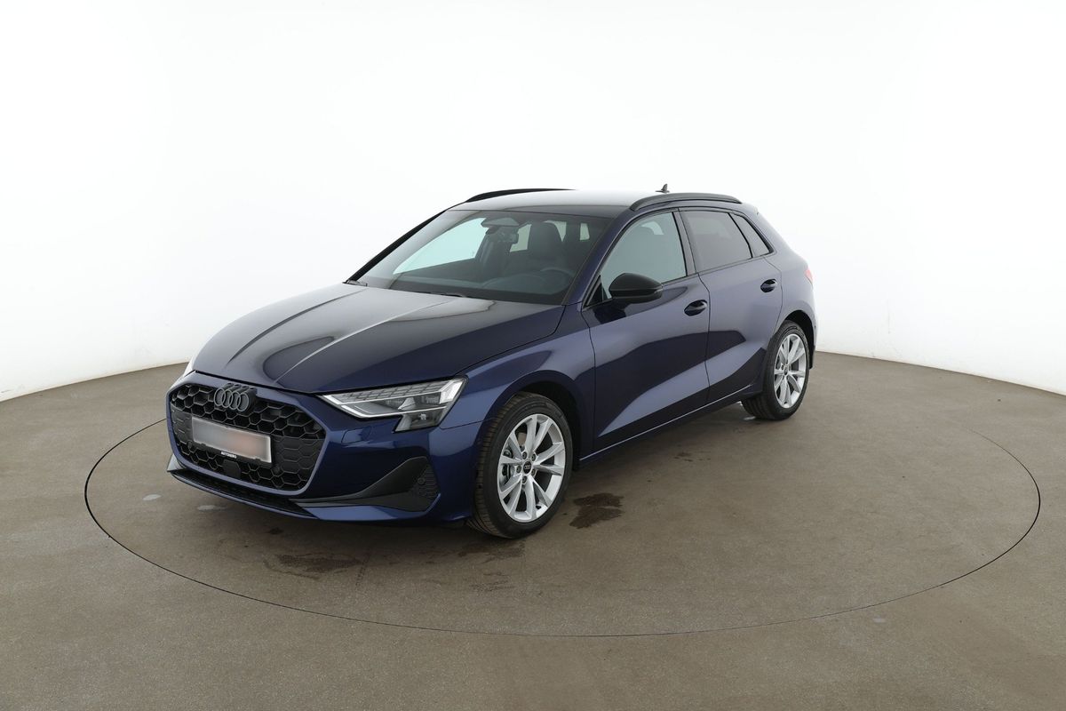 Audi A3 2025 — photo 1