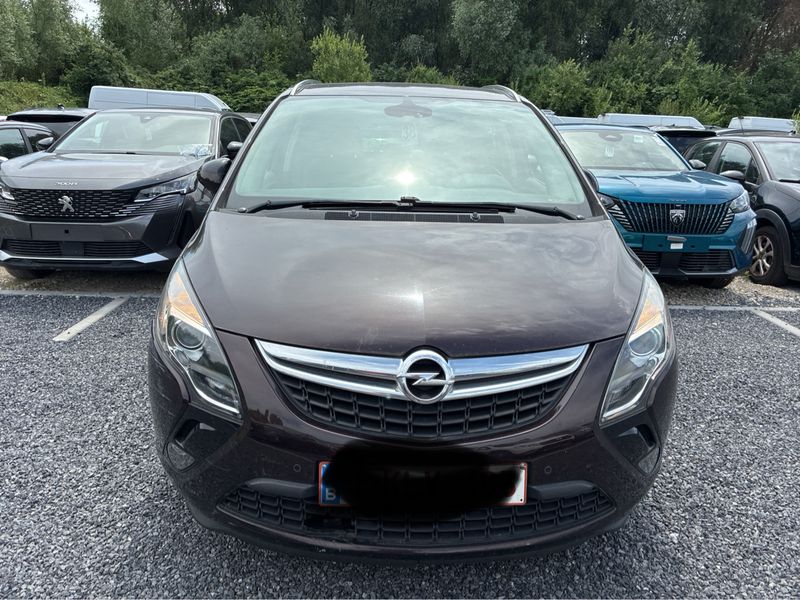 Opel Zafira Tourer 1.4 Turbo Innovation 2015 – снимка 7