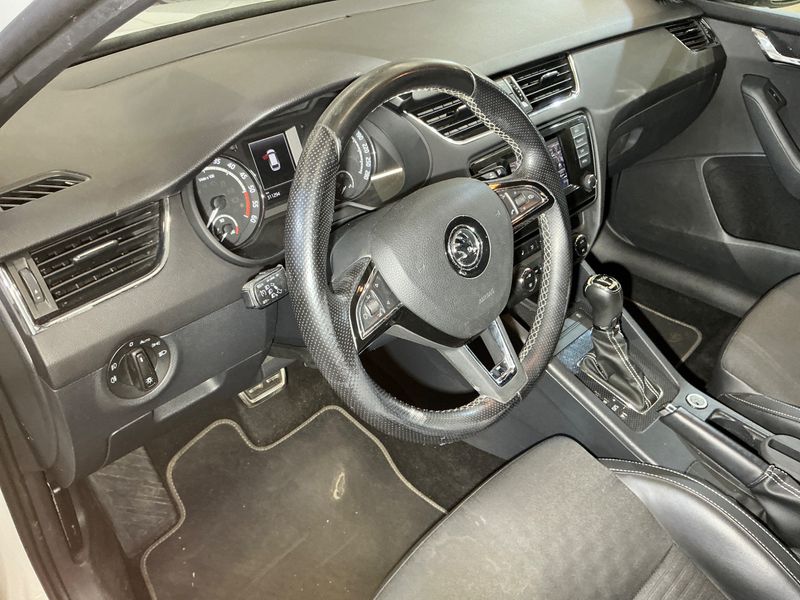 Skoda Octavia 2.0 TDI RS 2014 – снимка 26