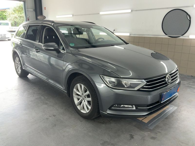 Volkswagen Passat 1.8 TSI Comfortline BlueMotion Tech — zdjęcie 8