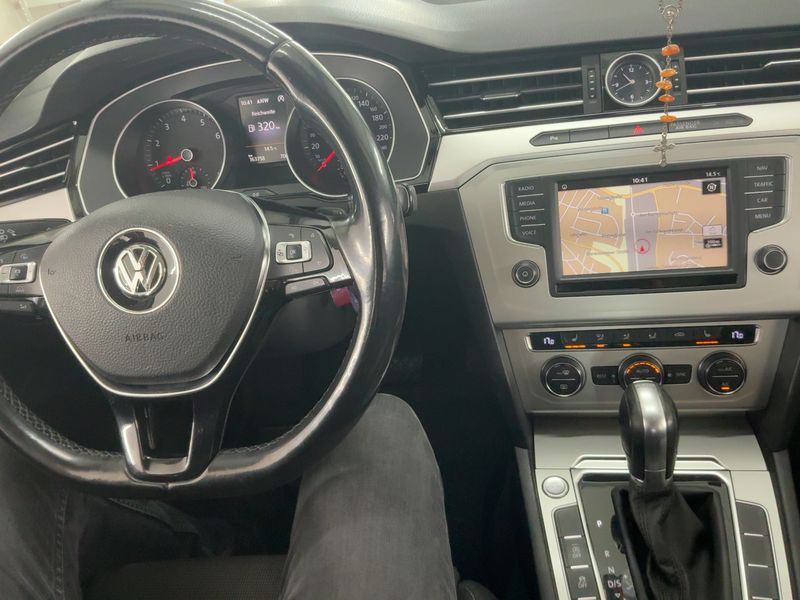 Volkswagen Passat 1.8 TSI Comfortline BlueMotion Tech — zdjęcie 12