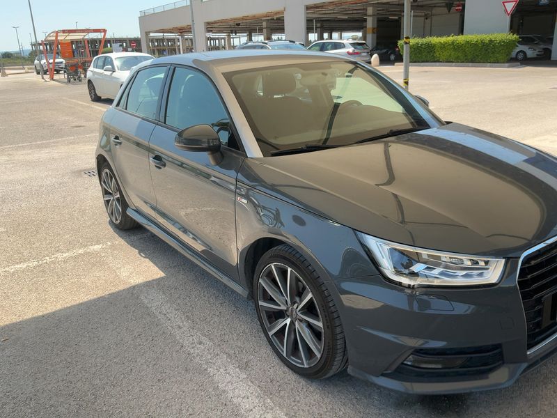 Audi A1 Sportback 1.4 TDI Admired — zdjęcie 8