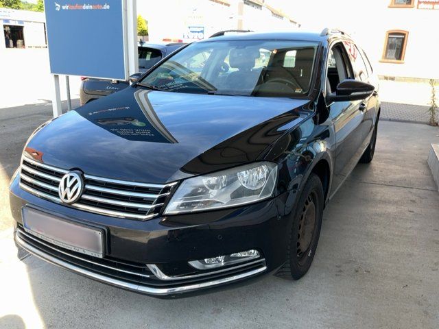 Volkswagen Passat 2.0 TDI Highline BlueMotion Tech 2014 – снимка 1
