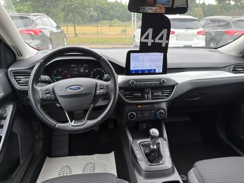 Ford Focus 1.5 TDCi EcoBlue Cool&Connect — zdjęcie 10