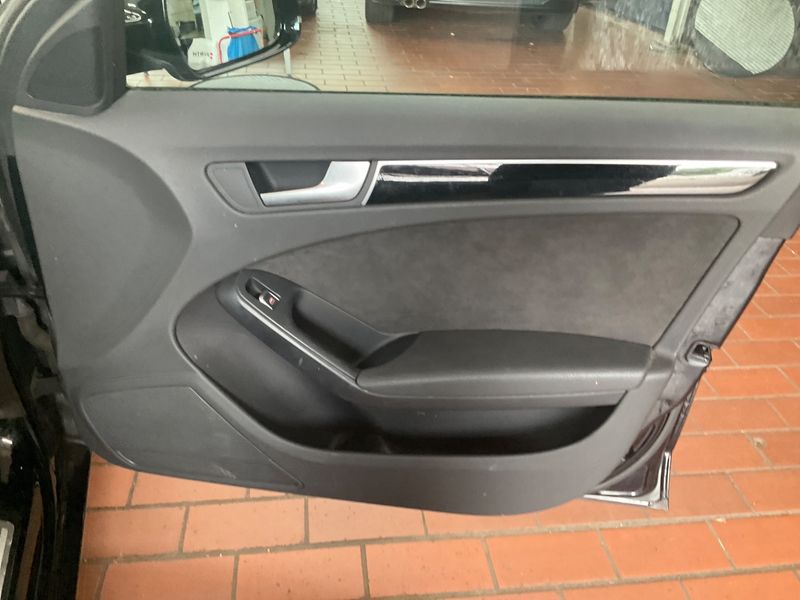 Audi A4 2.0 TDI S line Sportpaket plus 2012 – снимка 34