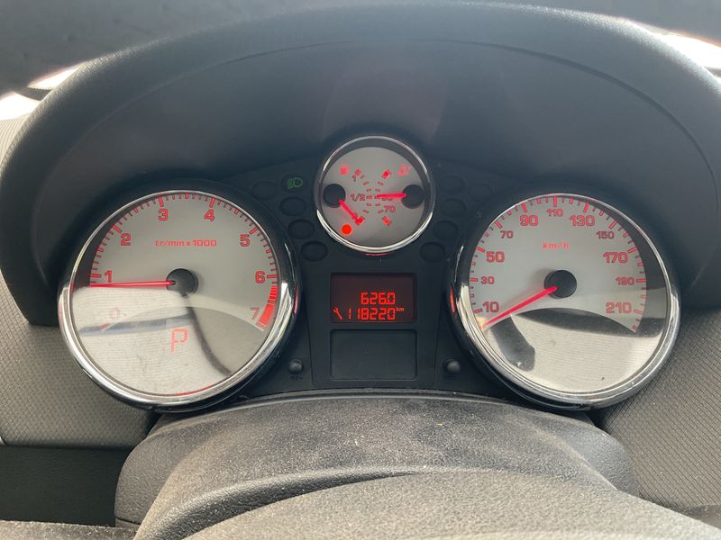 Peugeot 207 1.6 Básico — zdjęcie 4