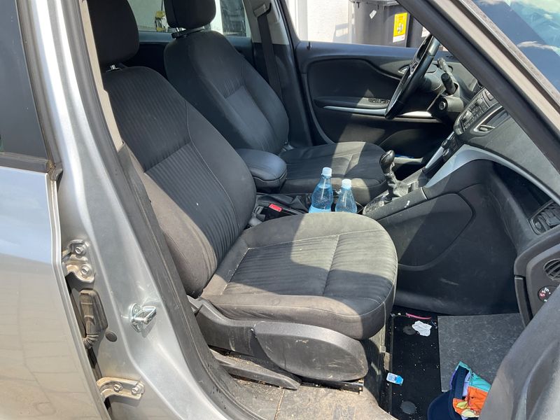 Opel Zafira Tourer 2.0 CDTI Edition 2012 – снимка 3