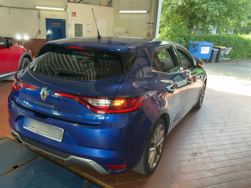 Renault Megane 1.2 TCe Energy GT Line — zdjęcie 6