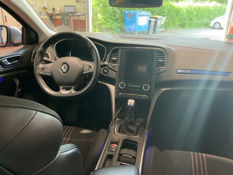 Renault Megane 1.2 TCe Energy GT Line — zdjęcie 12