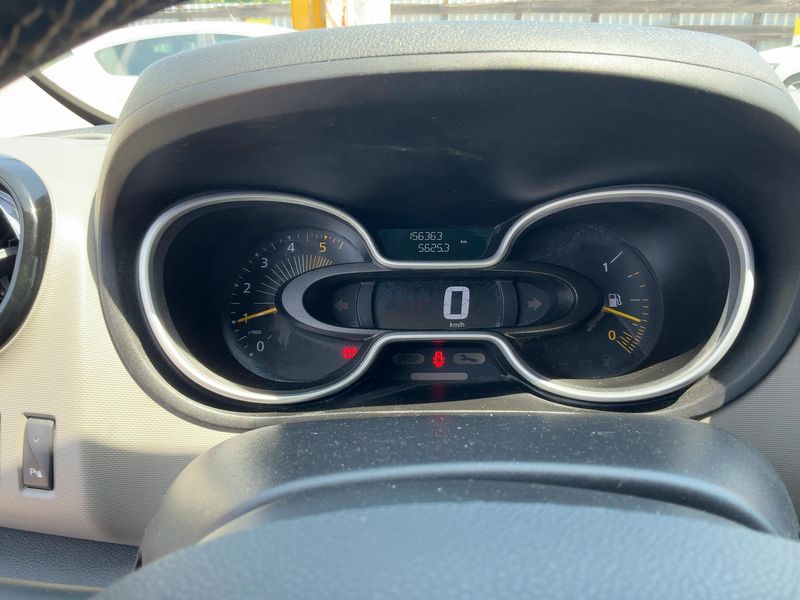 Renault Trafic 1.6 dCi Energy L2H2 2,9t Komfort 2016 – снимка 19