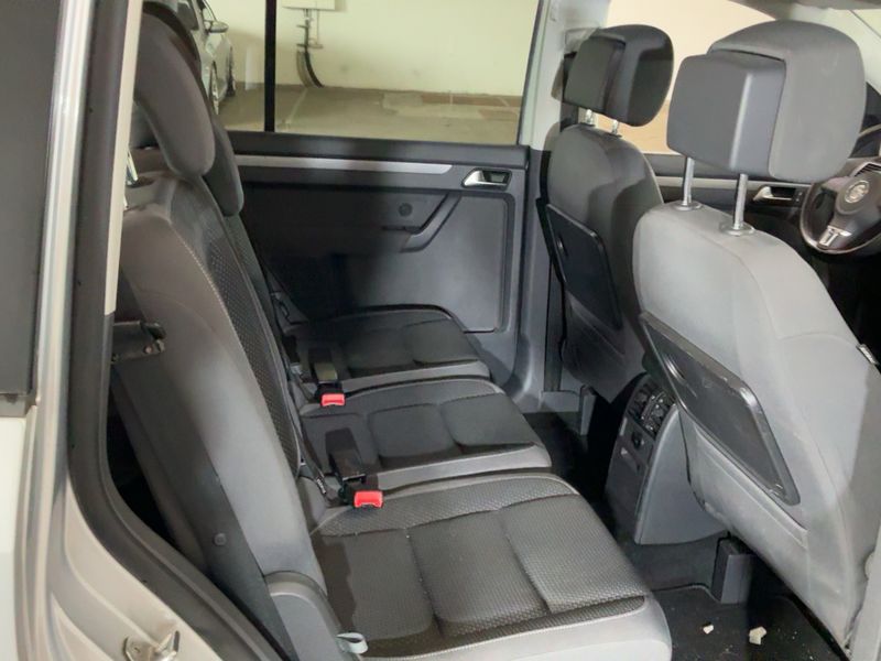 Volkswagen Touran 2.0 TDI Comfortline — zdjęcie 14
