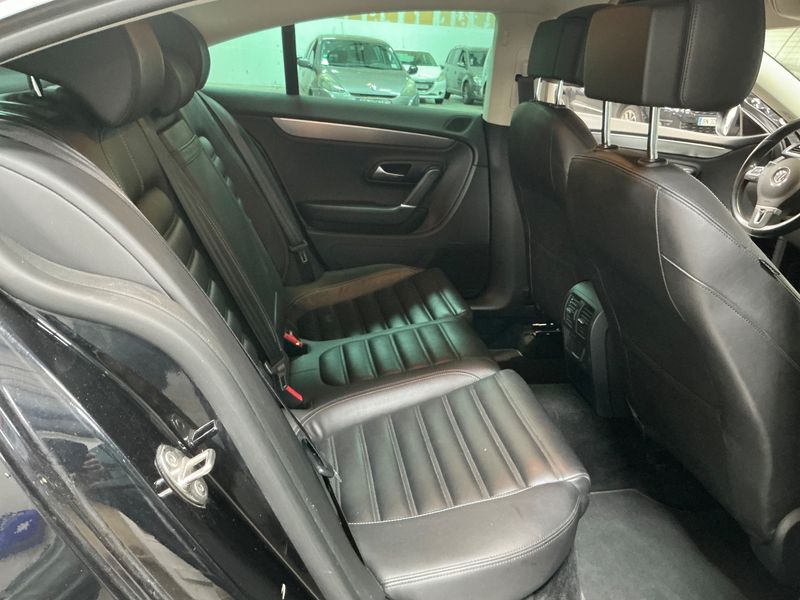Volkswagen CC 2.0 TDI Carat Edition BlueMotion Tech — zdjęcie 14