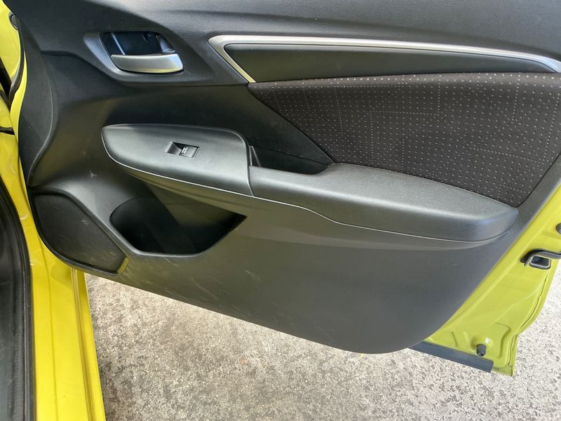 Honda Jazz 1.3 i-VTEC Elegance 2016 – снимка 30