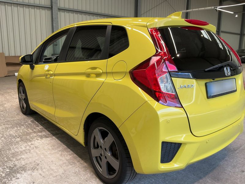 Honda Jazz 1.3 i-VTEC Elegance — zdjęcie 3
