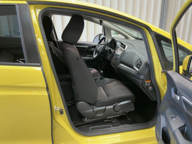 Honda Jazz 1.3 i-VTEC Elegance — zdjęcie 11