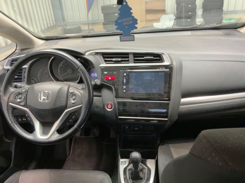 Honda Jazz 1.3 i-VTEC Elegance — zdjęcie 12