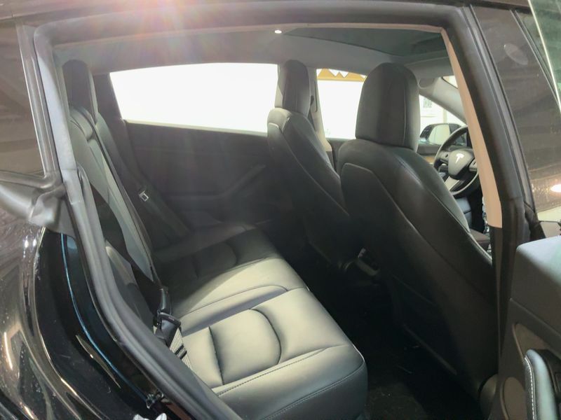 Tesla Model 3 Performance Dual AWD AWD — zdjęcie 14