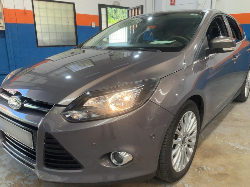 Ford Focus 1.6 Ti-VCT Titanium — zdjęcie 2
