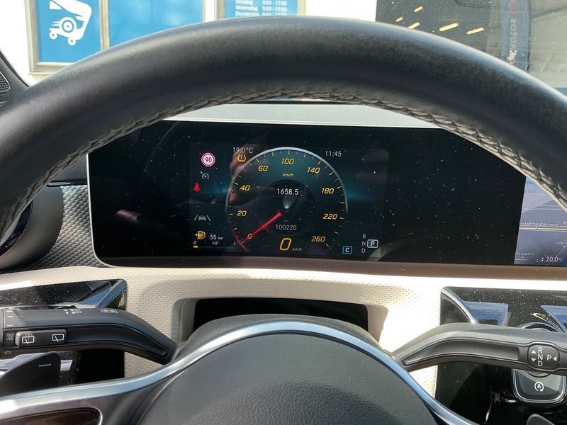 Mercedes-Benz A-Klasse A 180 Progressive — zdjęcie 13