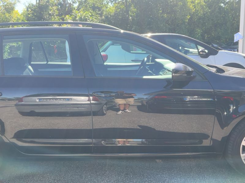 Skoda Octavia 2.0 TDI Executive — zdjęcie 7