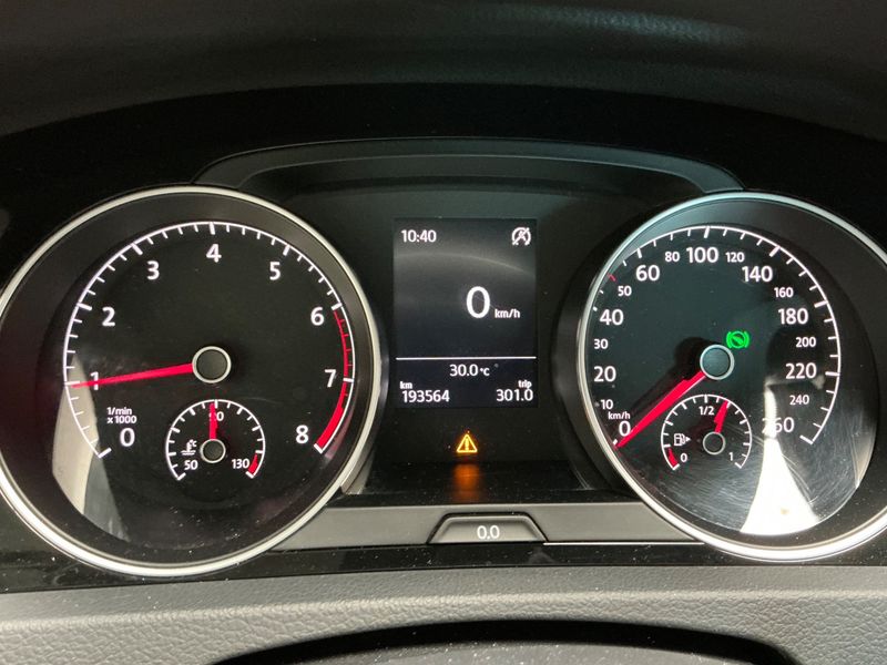 Volkswagen Golf VII 1.4 TSI Highline BlueMotion Tech 2013 – снимка 18