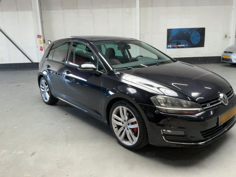 Volkswagen Golf VII 1.4 TSI Highline BlueMotion Tech 2013 – снимка 12