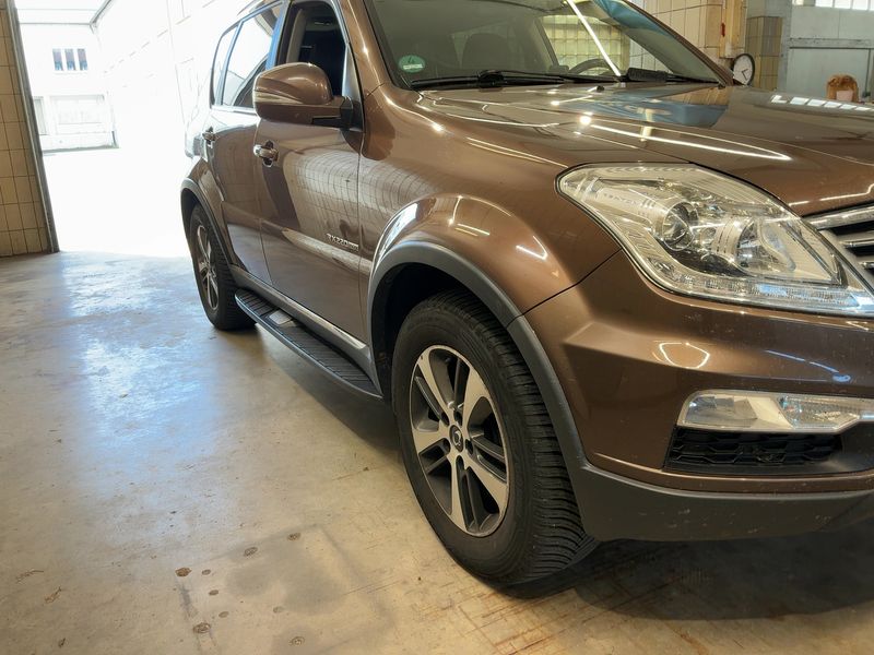Ssangyong Rexton 2.2 TD Executive 4x4 — zdjęcie 8
