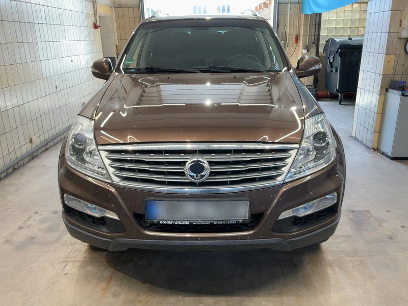 Ssangyong Rexton 2.2 TD Executive 4x4 — zdjęcie 9