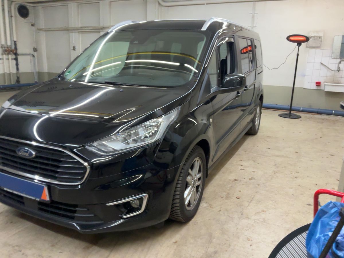 Ford Grand d'occasion