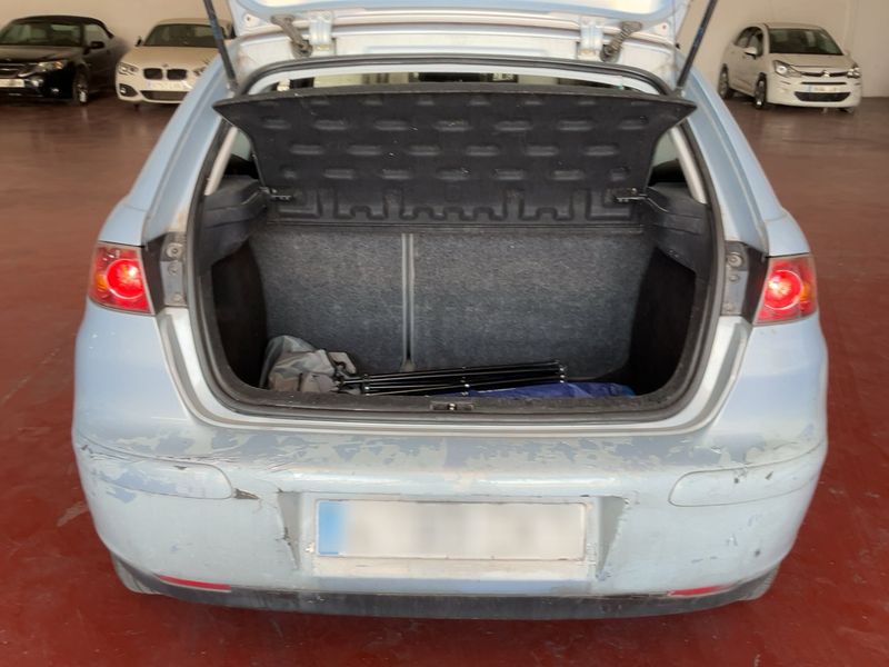Seat Ibiza 1.9 TDI Signo — zdjęcie 10