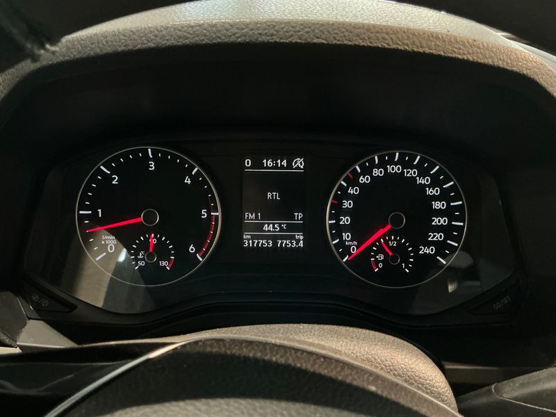 Volkswagen Amarok 3.0 V6 TDI Highline DoubleCab 4Motion — zdjęcie 13
