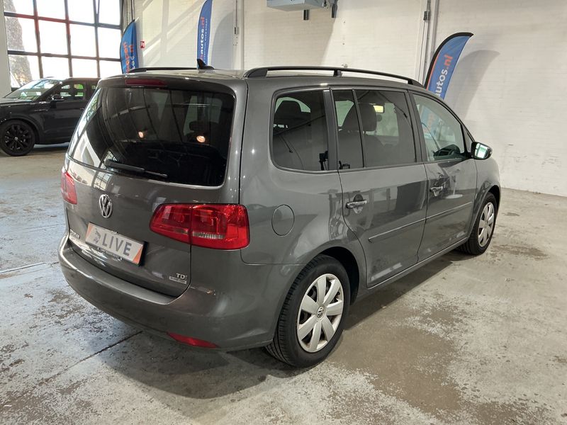 Volkswagen Touran 1.6 TDI Comfortline BlueMotion Tech 2012 – снимка 2