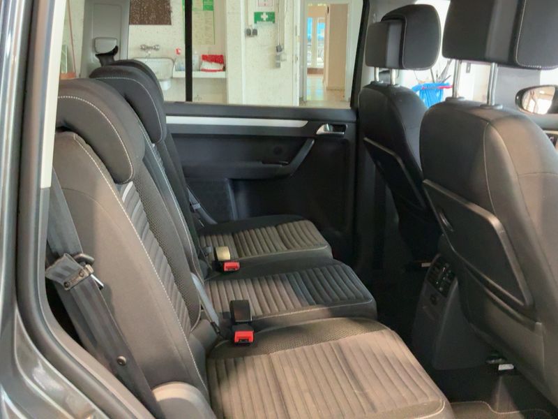 Volkswagen Touran 1.4 TSI Cup — zdjęcie 14