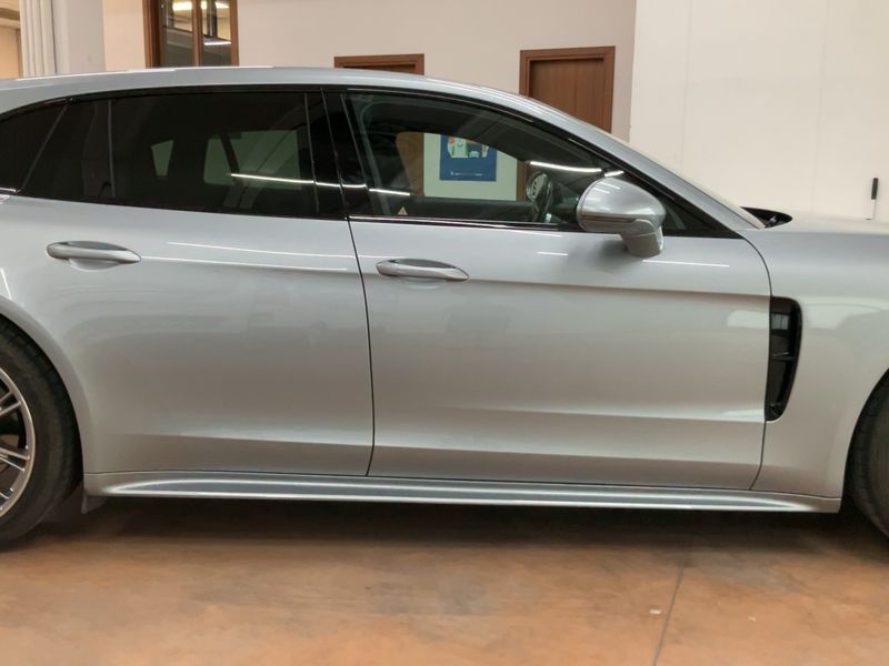 Porsche Panamera Sport Turismo 4 E-Hybrid — zdjęcie 7