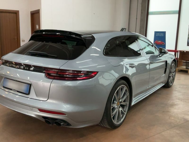 Porsche Panamera Sport Turismo 4 E-Hybrid — zdjęcie 6