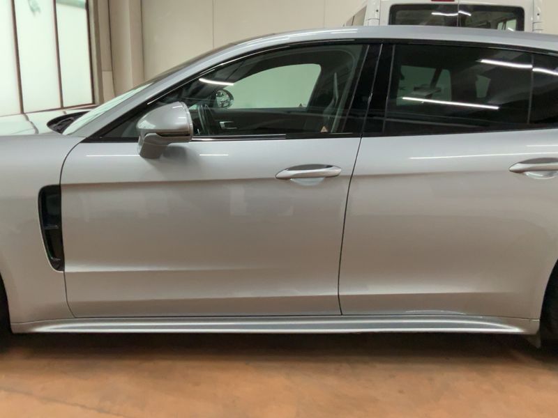 Porsche Panamera Sport Turismo 4 E-Hybrid — zdjęcie 4