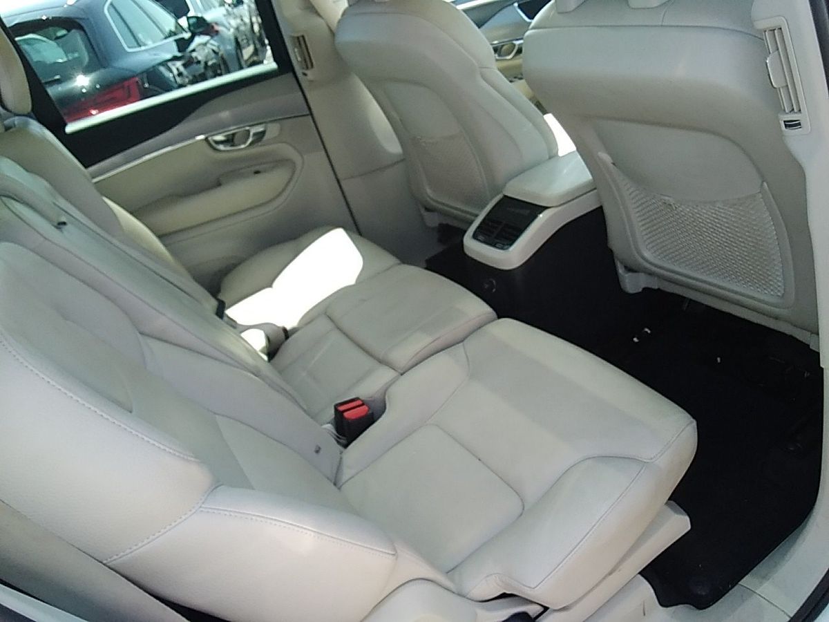 Volvo XC90 2.0 T8 Plug-in Hybrid Business Plus AWD