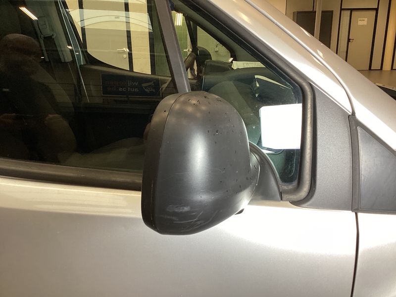Peugeot Partner 1.6 HDi L1 Pack Clim NAV 2015 – снимка 29