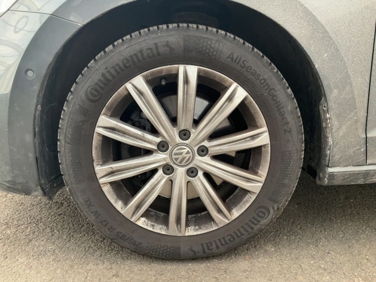 Volkswagen Touran 2018 — photo 4