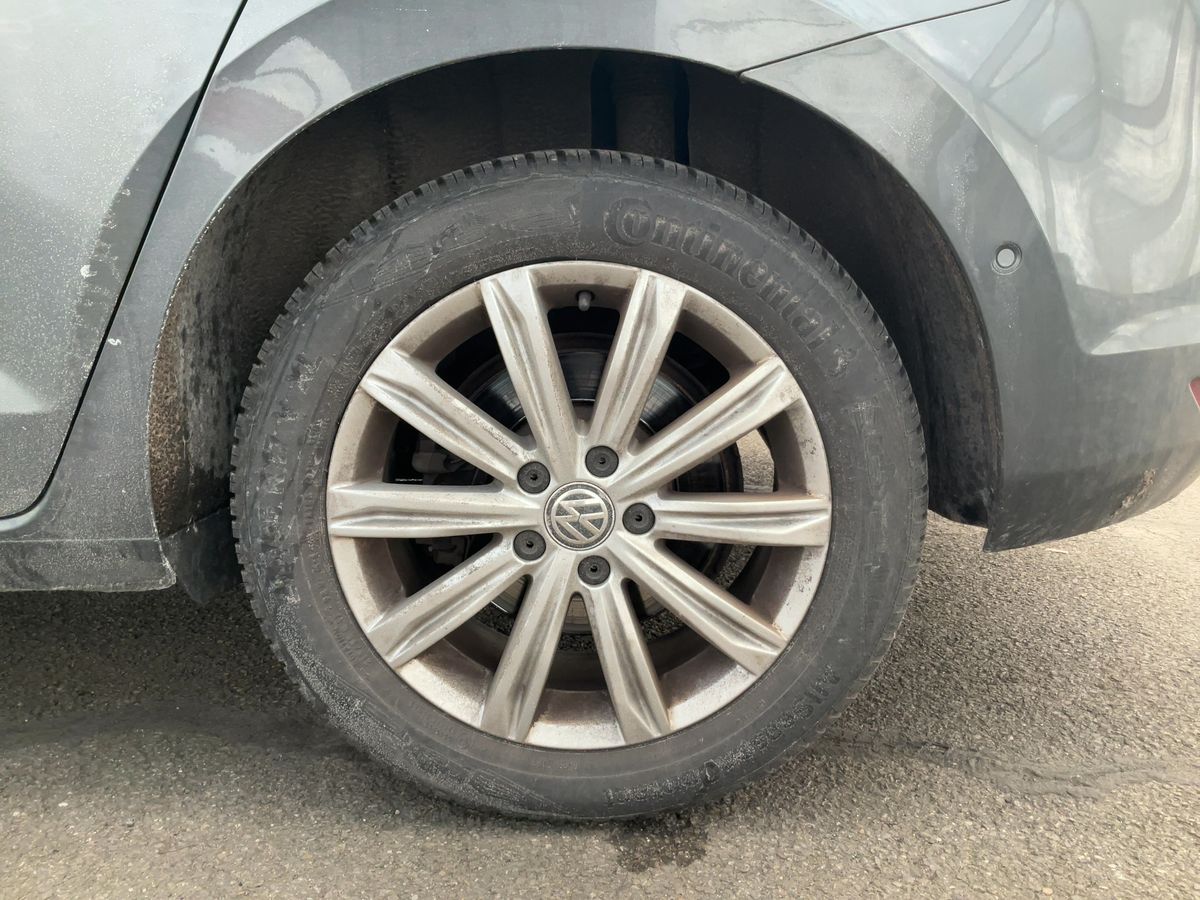 Volkswagen Touran 2018 — photo 6