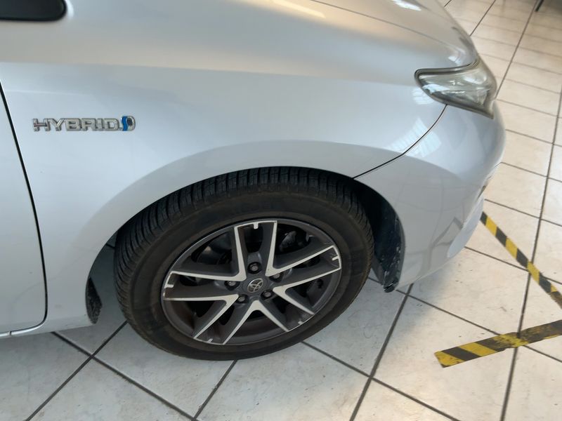 Toyota Auris Touring Sports 1.8 Hybrid Active 2014 – снимка 11